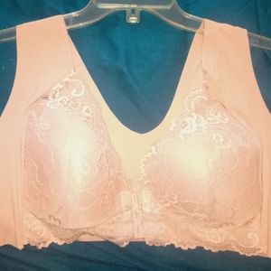 Brand New front clasp Push up bra